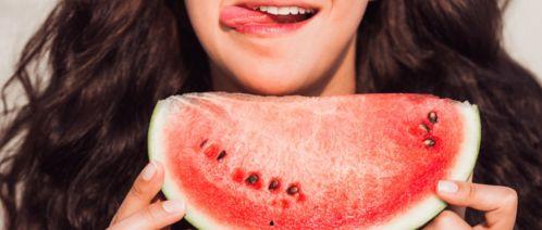 为什么热衷吃瓜,探寻网络围观现象的成因与影响