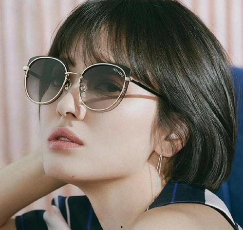 吃瓜戴上墨镜,揭秘娱乐圈幕后风云