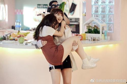 女团吃瓜脸,揭秘女团“吃瓜脸”背后的秘密与魅力