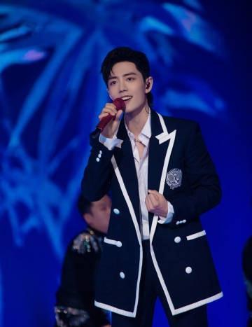 王鹤隶吃瓜综艺,揭秘娱乐圈幕后故事